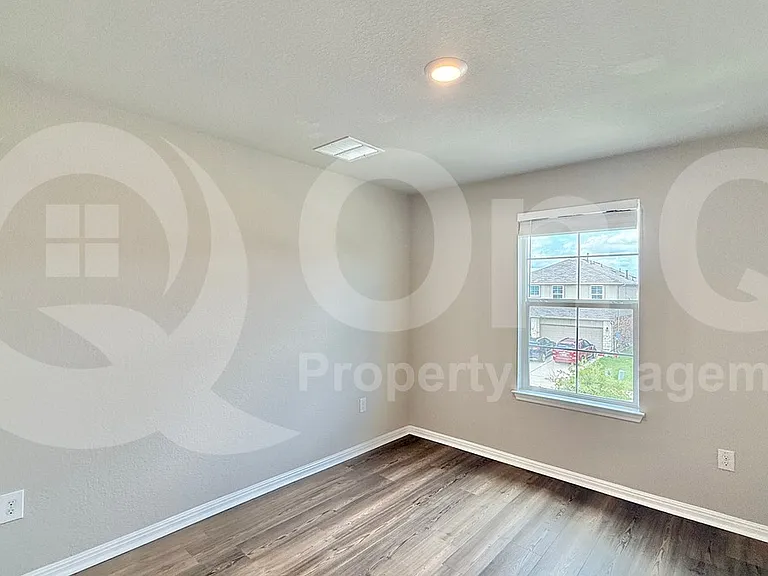 521 Otto Ave — Photo 23