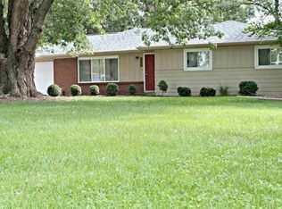 5324 Meadowbrook Dr, Fort Wayne, IN 46835