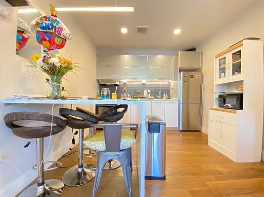 Rented by MySpaceNYC | media 1