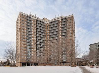 Crescent Place_Glenora, Edmonton, AB T5N 3R2