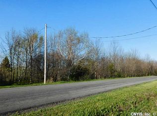 3438 Fox Rd, Syracuse, NY 13215