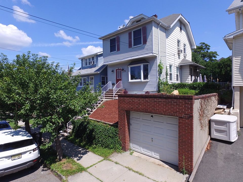 1st image of 82 Tiona Ave