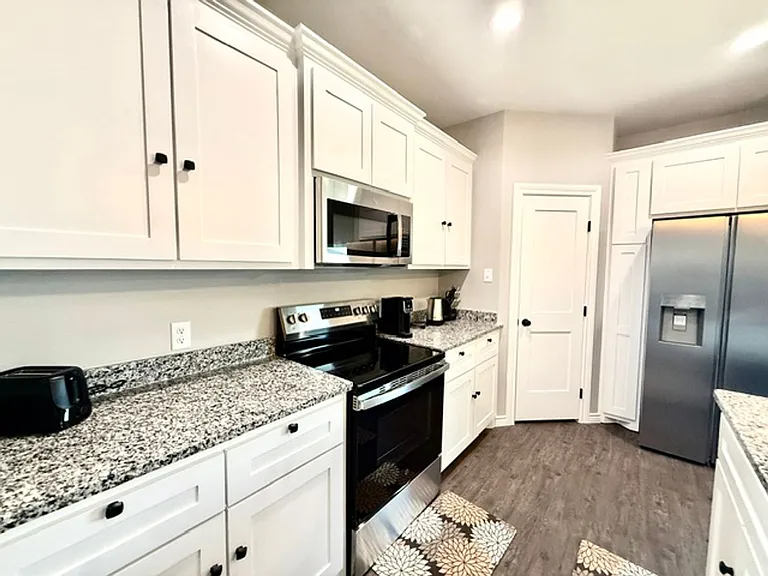 7804 Freedom Crest Ave — Photo 8