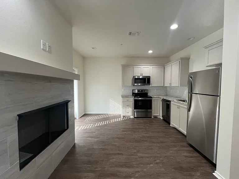 Brynlee Cir — Photo 7