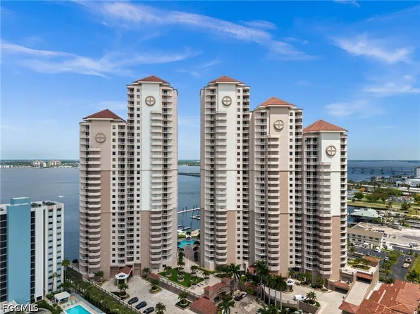 2090 W 1st St #G807, Fort Myers, FL 33901