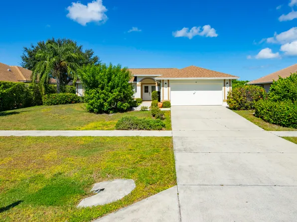 78 Sand Hill St, Marco Island, FL 34145
