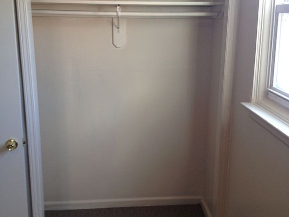 4th image of 1811 Patterson Ave