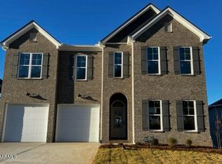 1423 Ridge Climber Rd, Knoxville, TN 37922