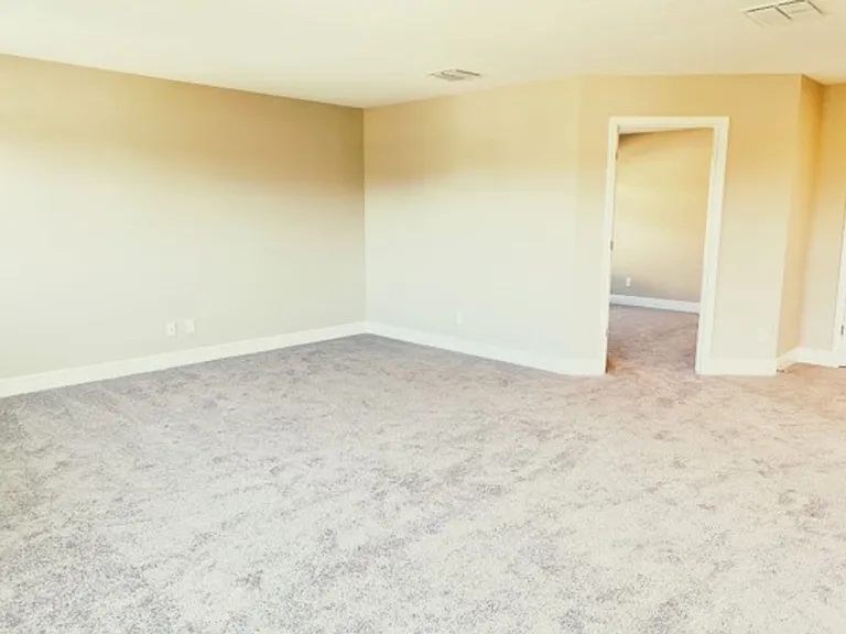 16142 Monterey Greens Cir — Photo 16