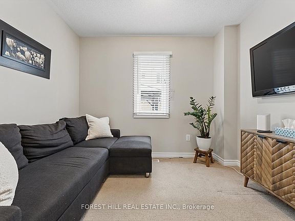 3rd image of 3038 Haines Rd #9