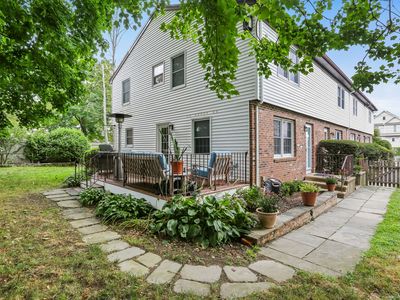 209 Seaside Avenue APT 5, Stamford, CT, 06902