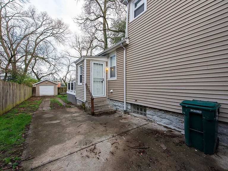 5403 Ravenna St — Photo 4
