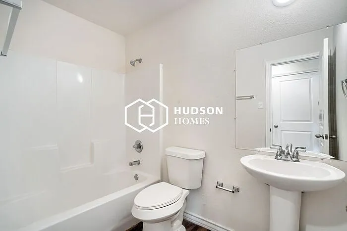 808 Walnut Ave — Photo 11