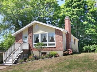 25 Fairview Ave, Saugus, MA 01906