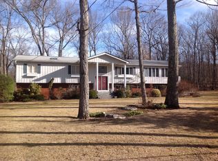 80 Clove Brook Dr, Cold Spring, NY 10516