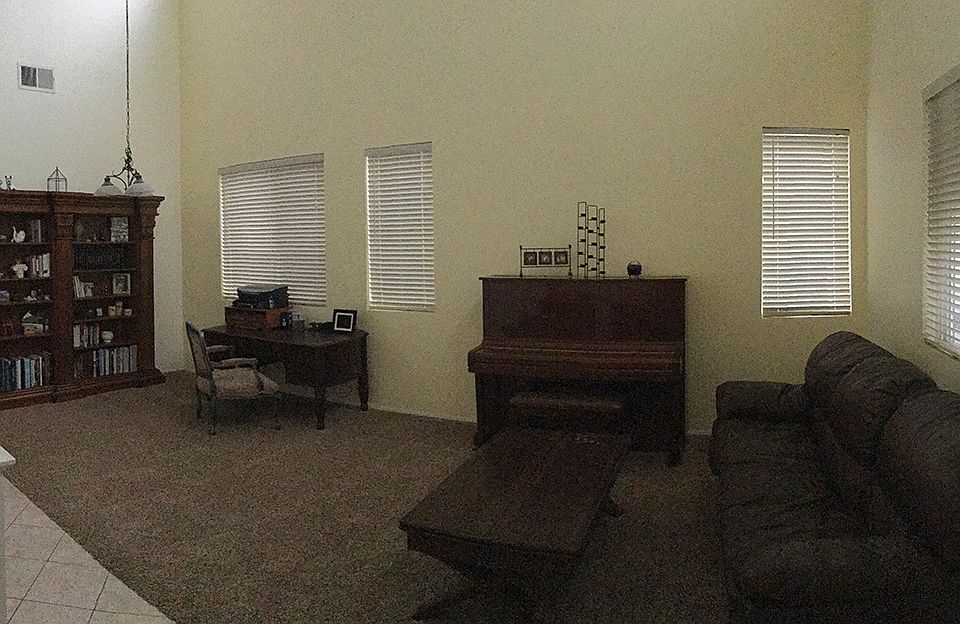 Living room/Dining rm Combo