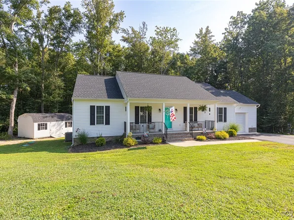 207 Forest Cv, Aylett, VA 23009