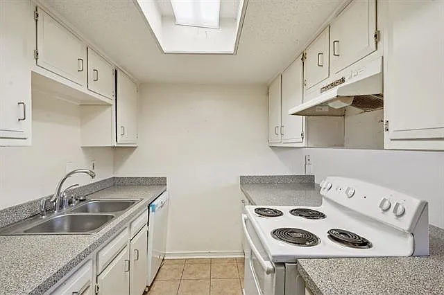 4129 Chateau Blvd #C — Photo 6