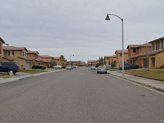5th image of 13050 Banning St