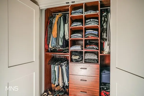 Rented by MNS | media 23