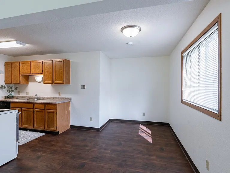 Fargo, ND Place One Apartments |Dining