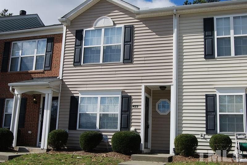 1st image of 422 Saint John Dr
