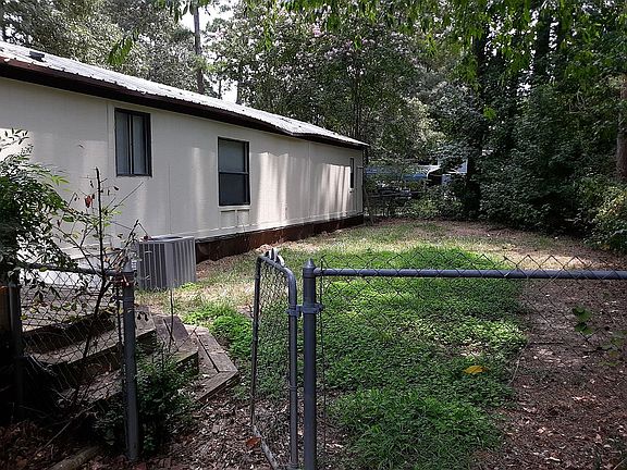 4th image of 319 Wildewood Dr