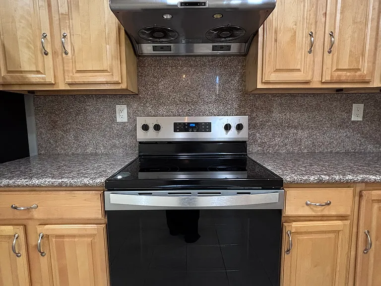 2994 Park Place Cmn — Photo 6