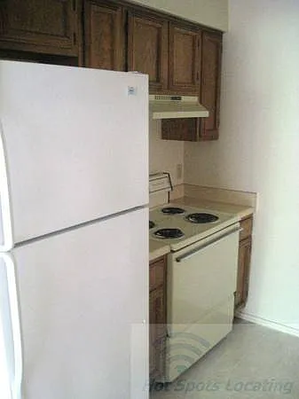 Townwood Apartments — Photo 14