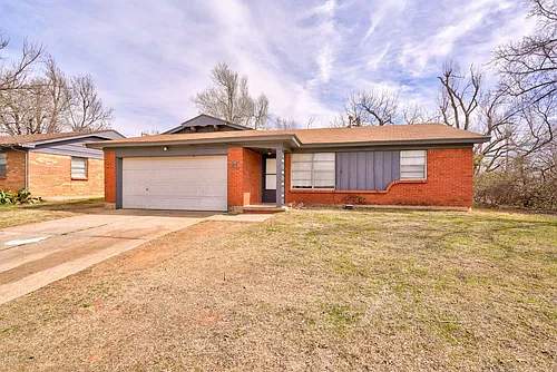 1200 McDonald Dr Photo 1
