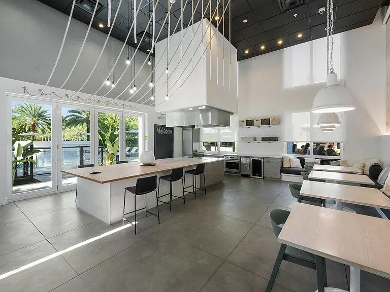 10X Fort Lauderdale — Photo 24
