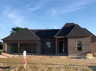 18925 Cade St, Iowa, LA 70647