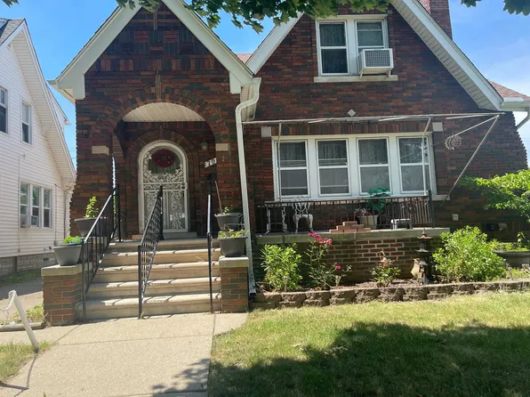 7039 Neckel St, Dearborn, MI 48126