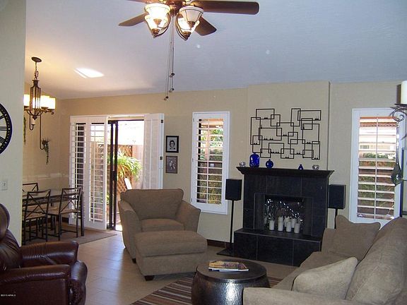 4th image of 4226 N 22nd St Unit 8
