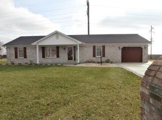 2919 Pin Oak Dr, Bardstown, KY 40004