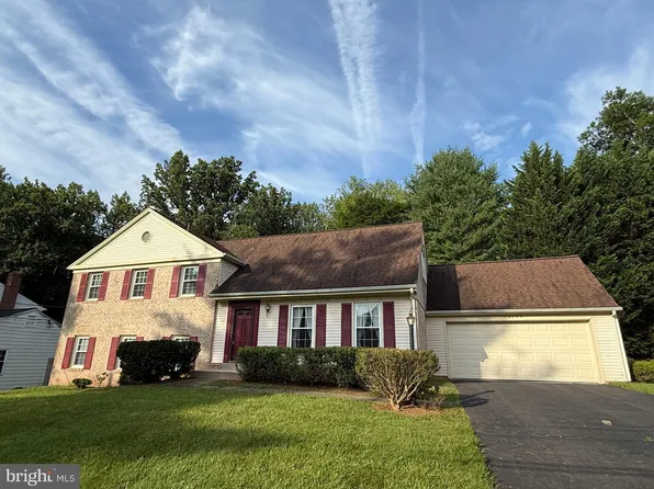 12130 Ambleside Dr, Rockville, MD 20854