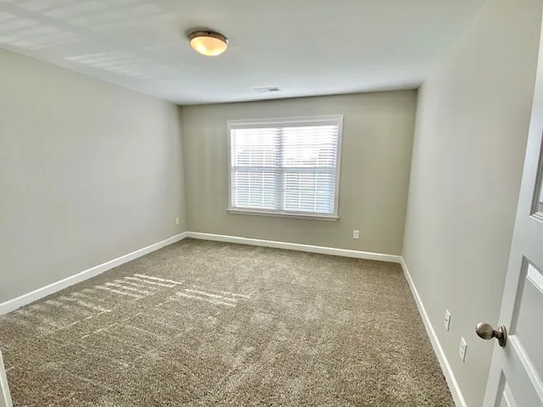 8914 Kimberly Dawn Dr — Photo 10