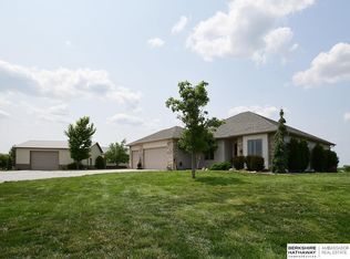 7900 Bowman Cir, Firth, NE 68358