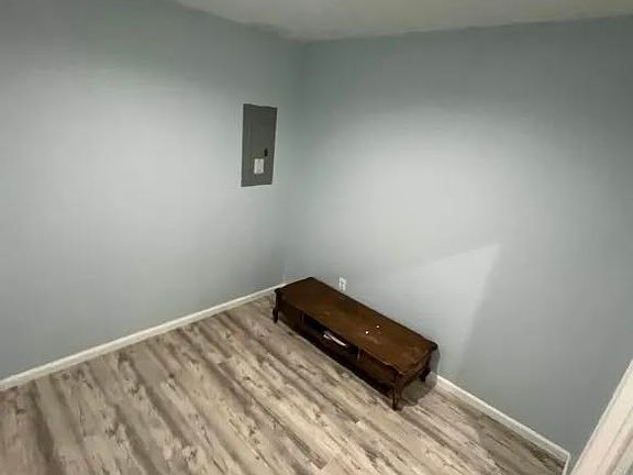 2nd image of 15200 Warbler Ct