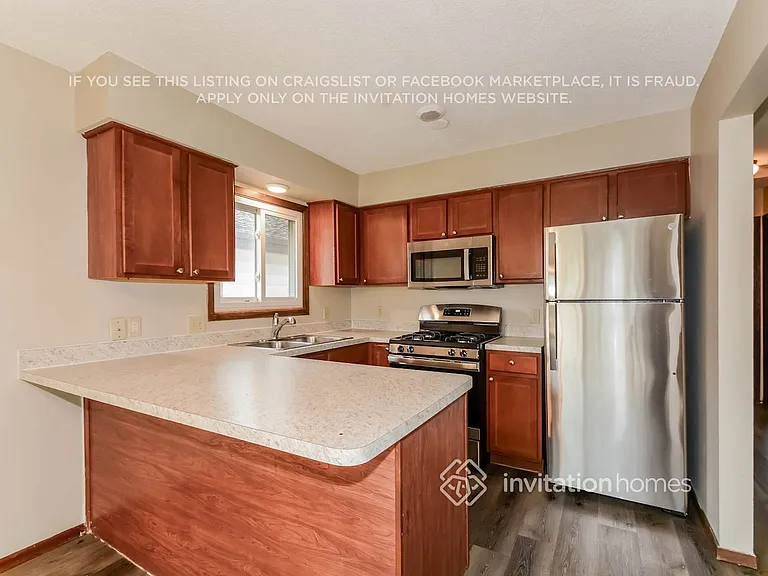 2948 France Ave N — Photo 8