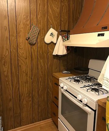 5th image of 810 Elmwood Dr