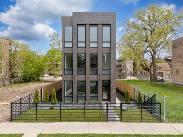 5921 S Calumet Ave, Chicago, IL 60637