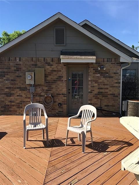 1st image of 1818 Maplewood Trl