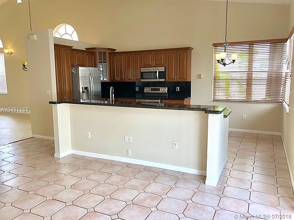 3rd image of 15734 NW 10th St