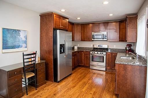 5th image of 101 Cherry St #29