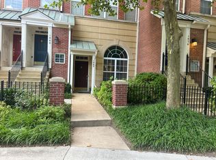 1982 Crescent Park Dr, Reston, VA 20190