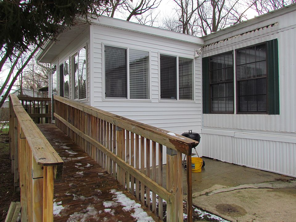 1st image of 11274 Valley Dr