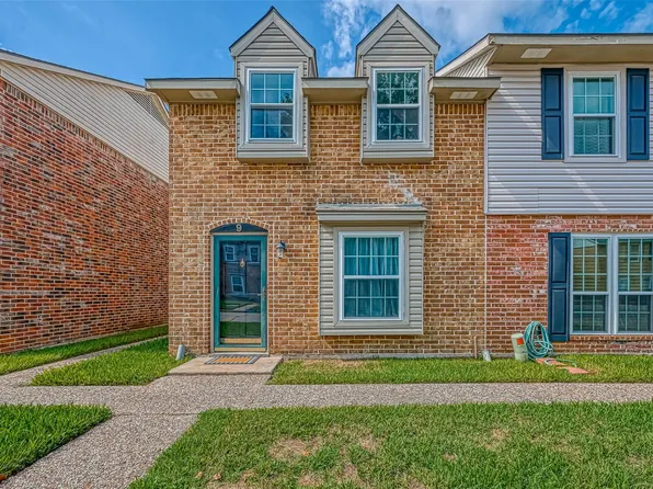 1911 Sherwood Forest St APT 9, Houston, TX 77043