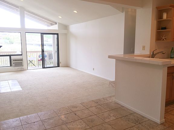 Kitchen/Dining with Views