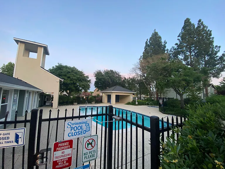 2915 N Texas St #220 — Photo 9